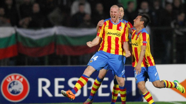 El exvalencianista Senderos se entrena a prueba con el Houston Dynamo