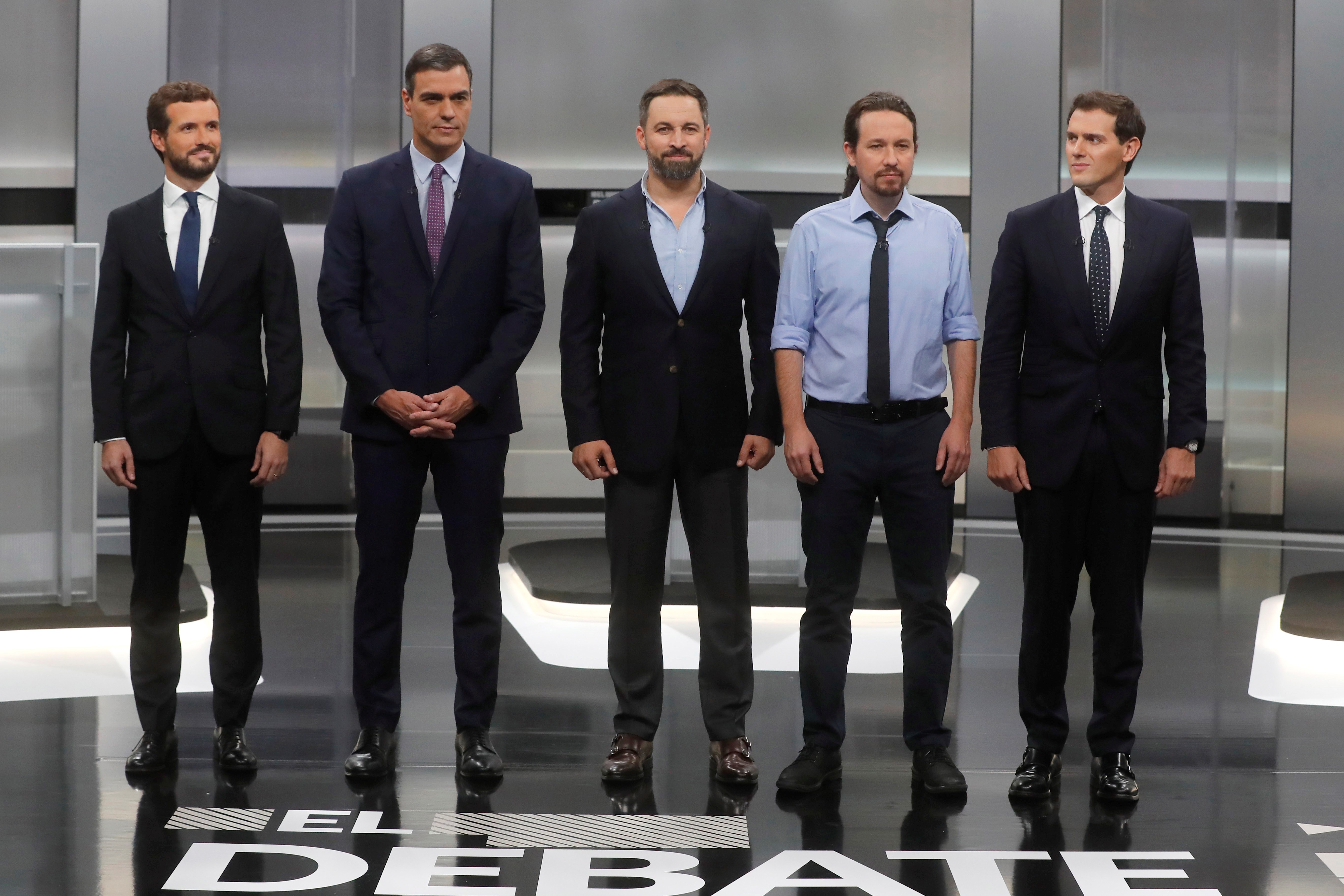 Una encarnizada guerra entre las derechas deja en segundo plano a Sánchez e Iglesias