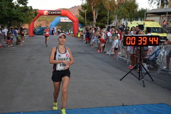 La Running Challenge vuelve a coronar a Francisco Martínez (Inassa) y a Saray Paredes (Runtritón)