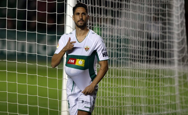 El Elche marca cuatro goles por primera vez con Pacheta en el banquillo