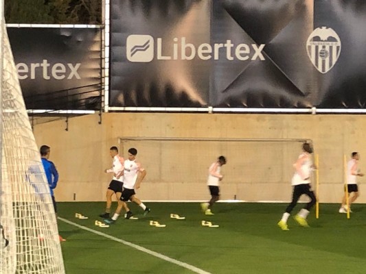 Gameiro y Soler se ejercitan y siguen siendo duda para el Lille
