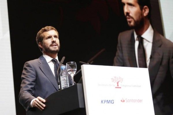 CEMOP del 10-N: Pablo Casado, el político mejor valorado en la Región