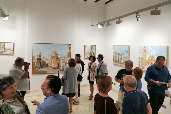 Exposiciones, talleres, clases magistrales y directos musicales en el
Espai Cultural Obert