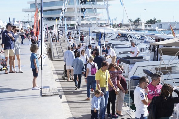 Más de 6000 visitantes en la tercera jornada del Valencia Boat Show