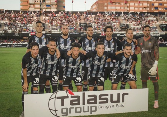 El Cartagena quiere ser más líder en Segunda B y el Real Murcia alejarse del descenso a Tercera