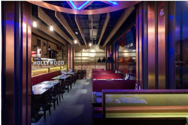 El Grupo Alsea Iberia proyecta un tercer Foster's Hollywood para reforzar su presencia en Castelló