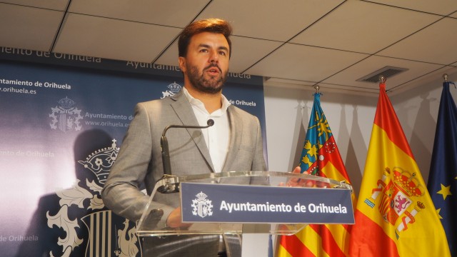 Luz verde para el alumbrado y la redacción del plan director para rehabilitar el  Monte de San Miguel de Orihuela