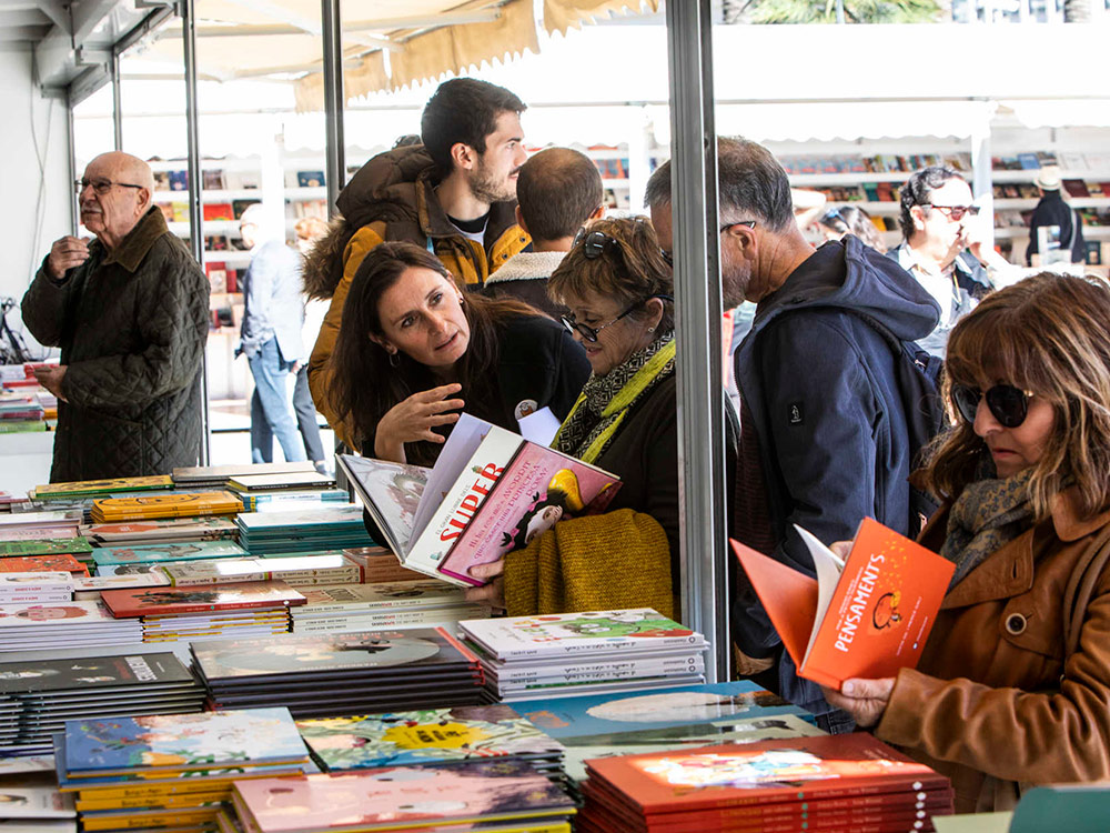Agenda Culturplaza: todo está en los libros (en Flama Hama y la Plaça del Llibre)
