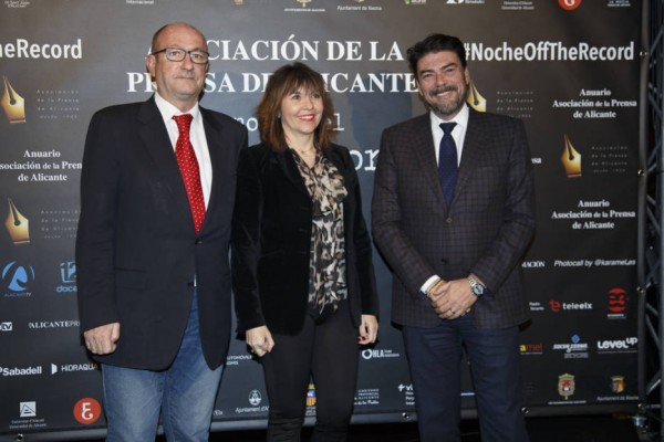 Alicante busca un nuevo gerente de consenso para la televisión comarcal