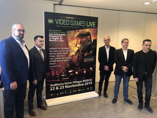 El Tetris, Final Fantasy,  Super Mario Bros y otros videojuegos invaden el Villegas con música, vídeos y juegos de luces