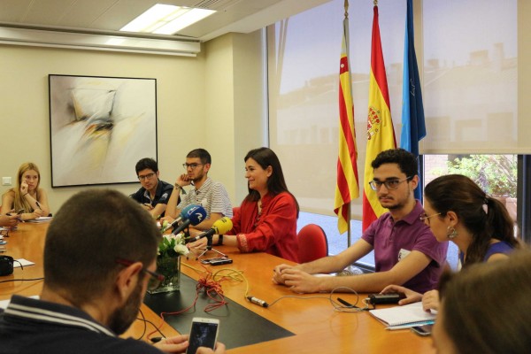 Sanidad aumenta la OPE de 2017 en 3.000 plazas 