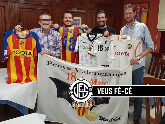 Veus Fé-Cé visita la Peña Valencianista 18 de Març de Madrid, bastión blanquinegro en la Meseta