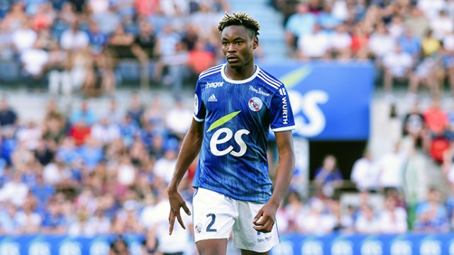 L'Equipe: Valencia y Roma siguen a Mohamed Simakan