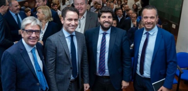 CIS: El PP empata con el PSOE en la Región a costa de arrebatarle un escaño a Ciudadanos