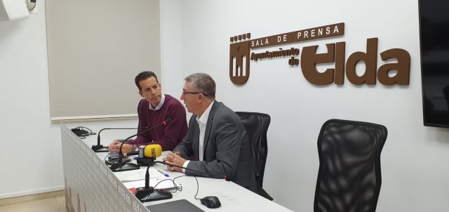 El Consell y el Ayuntamiento de Elda se conjuran para revitalizar la economía de la ciudad, con un 24% de paro