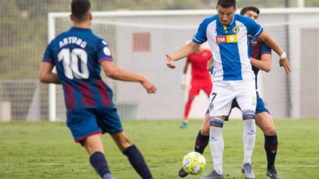 El Hércules busca su primer triunfo a domicilio en Cornellà
