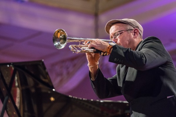 Dave Douglas & Uri Caine presentan su último trabajo en Jimmy Glass
