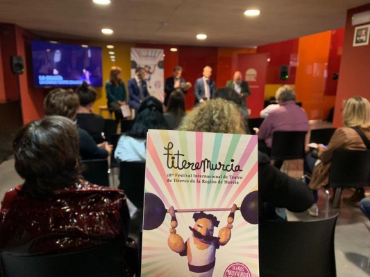 Títeremurcia celebra por todo lo alto su mayoría de edad con 18 espectáculos
