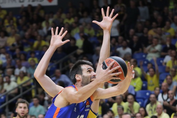 Un Valencia Basket sin argumentos ni confianza sigue sin ganar en Euroliga