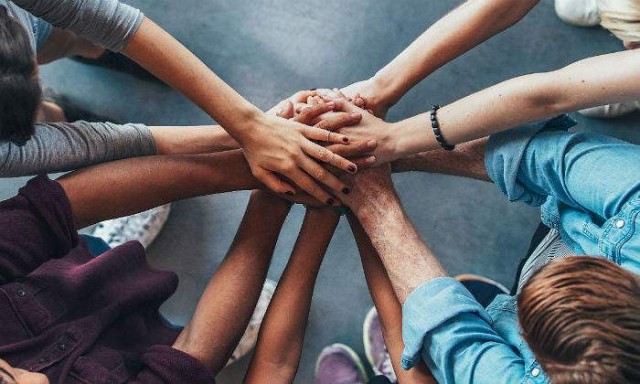 Universiland, una app alicantina que digitaliza el tablón de anuncios de los estudiantes