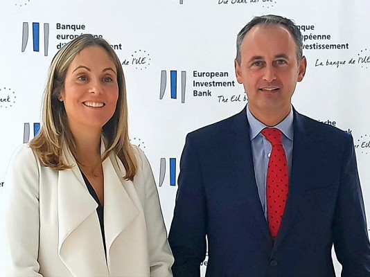 La Comunidad exige a Hacienda que le permita endeudarse para hacer frente al Mar Menor