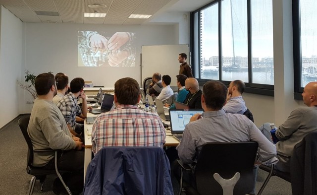 El nuevo bootcamp de DevOps que demanda el sector IT, desarrollado por GeeksHubs