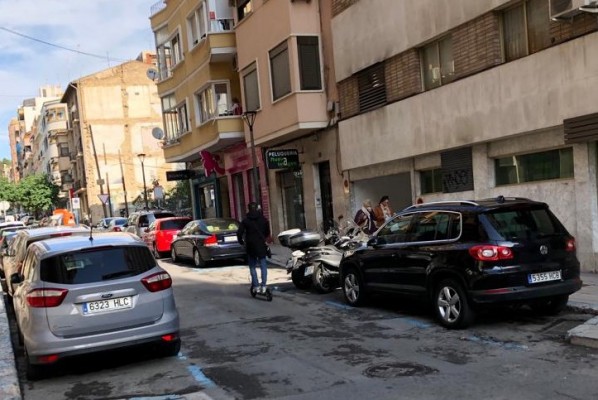 Alicante enmienda la ordenanza de patinetes: podrán circular en vías de un carril y sentido único 