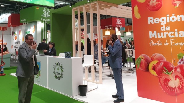 Sudáfrica y Ailimpo cambian de planes y se reúnen por el 'lobby' citrícola mundial a puerta cerrada