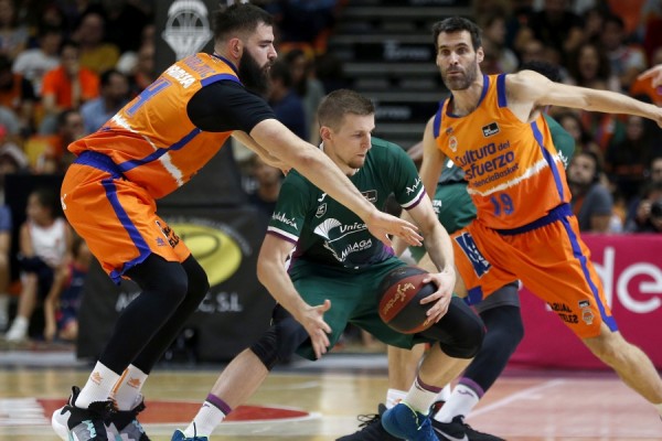 
San Emeterio: 