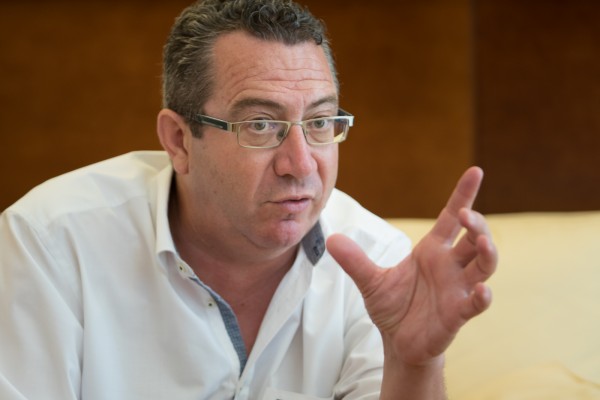 Benidorm prevé una cuota variable con la empresa de limpieza según la eficacia y el trabajo realizado