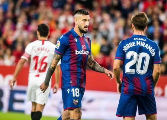 Navas hunde al Llevant