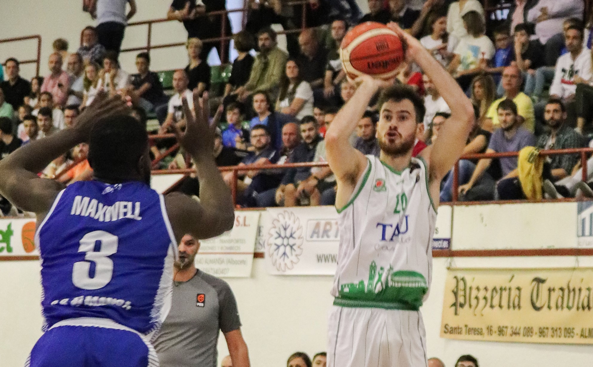 El TAU Castelló logra su segunda victoria seguida tras superar con autoridad al Almansa (67-85)