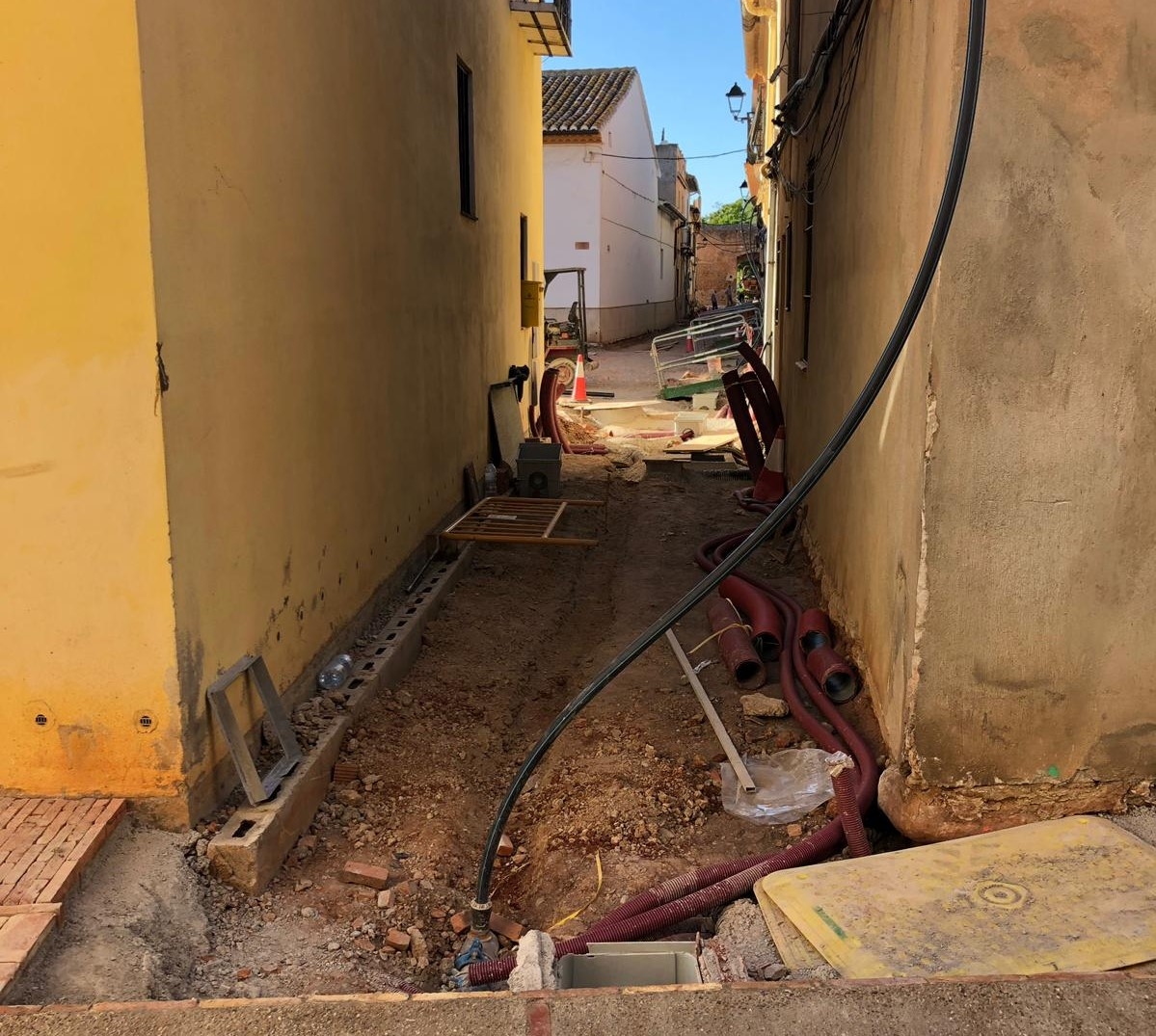 La pavimentación de Mascarell se eterniza por la falta de liquidez para concluir las obras