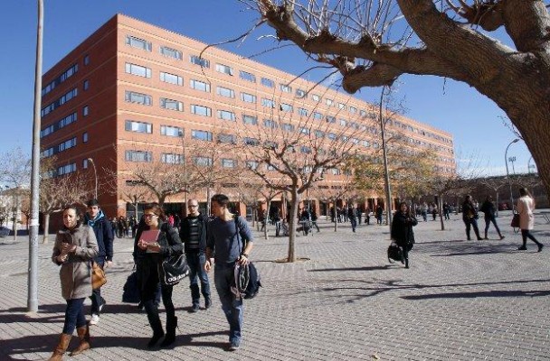 Unos 7.500 aspirantes se examinan este sábado en Valencia en la prueba de Oferta Pública de Empleo 2018-2019