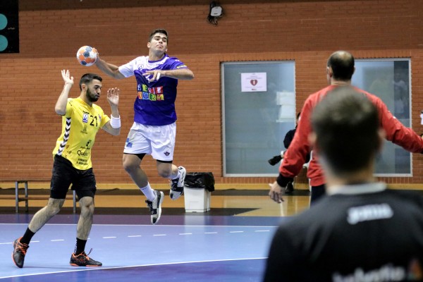 El Benidorm quiere recuperar la solidez como local ante el Guadalajara
