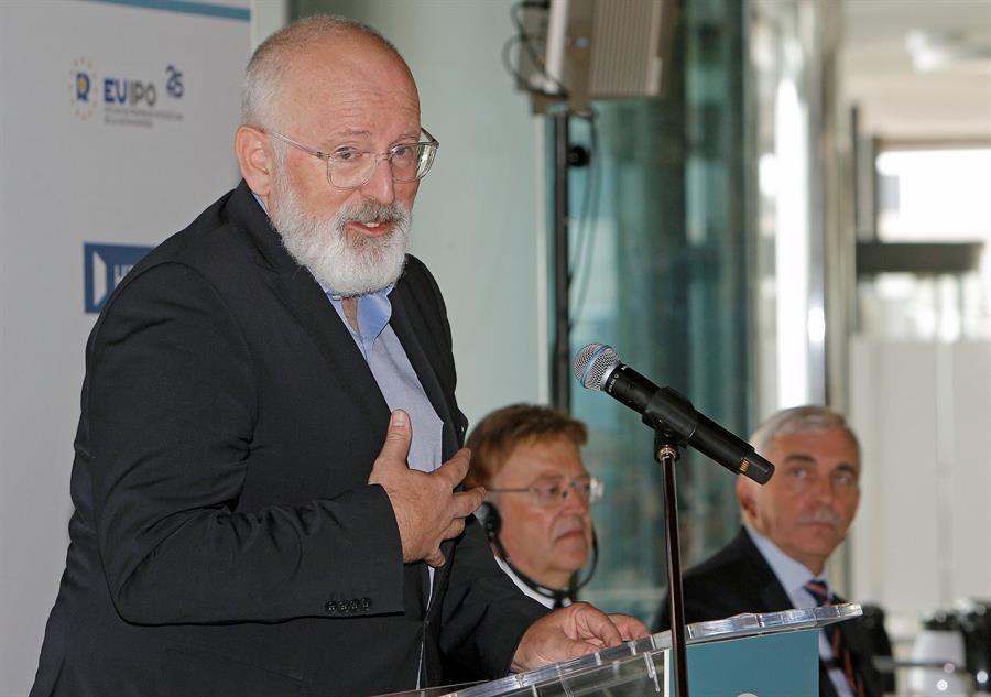 La CE pide culminar el tramo Valencia-Francia del Corredor 