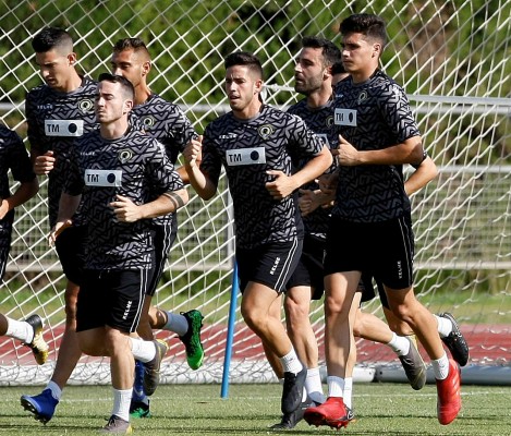 Felipe Alfonso, Pablo Íñiguez, un médico sevillano y la conocida como 