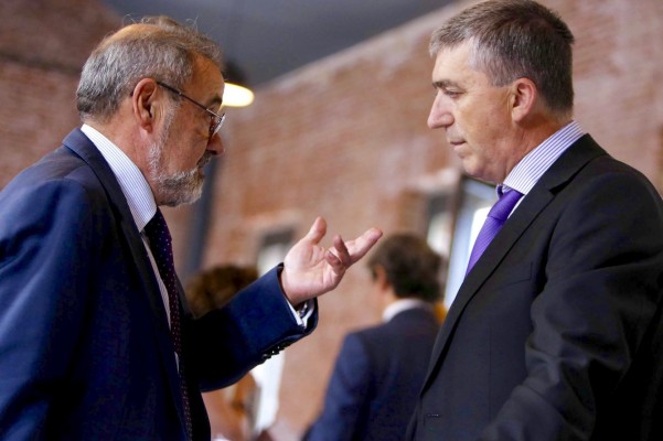 González tantea apoyos para renovar como presidente de Feria Valencia