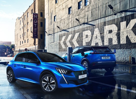 Nuevos Peugeot e-208 y e-2008: 10 claves para elegir la movilidad eléctrica