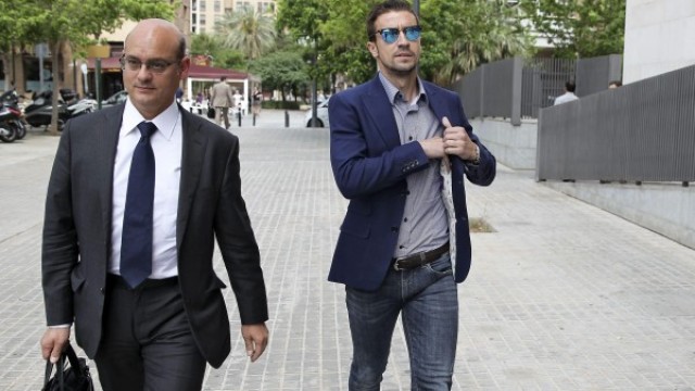 El abogado de Gabi le exculpa del amaño y dice que le dio dinero a Agapito