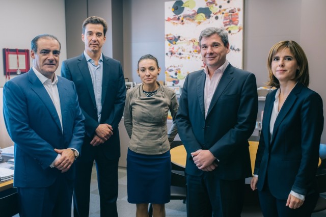 La gestora valenciana Nao (Pablo y Ana Serratosa) se abre a los pequeños inversores
