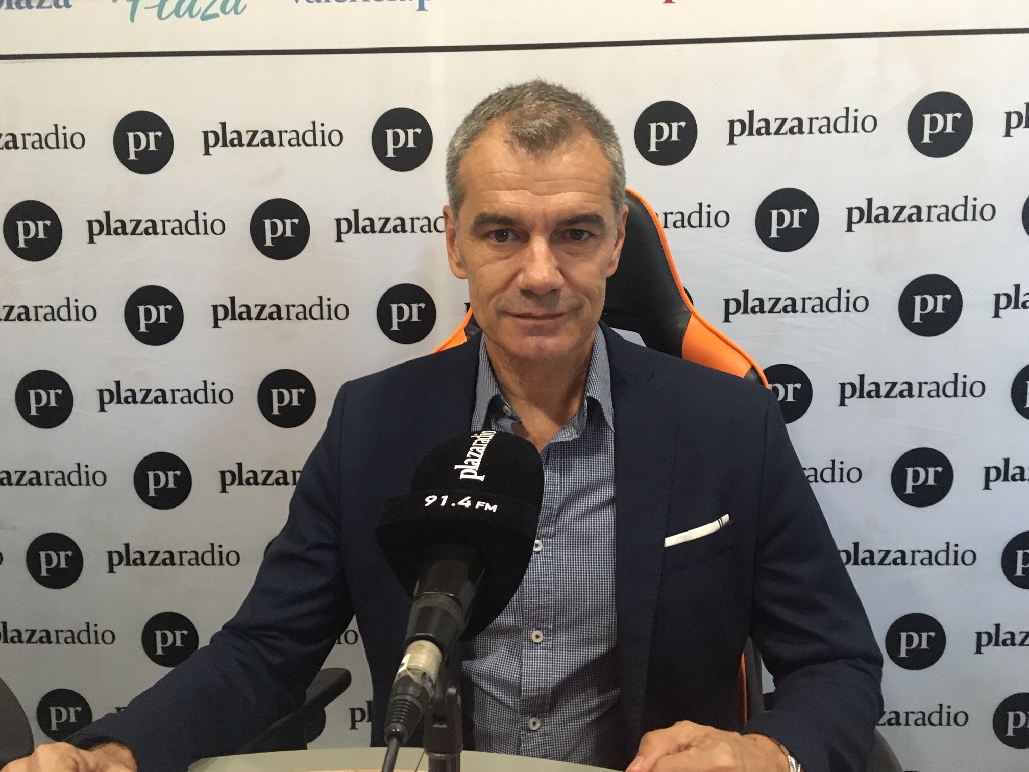 Toni Cantó en el estudio de Plaza Radio. - 