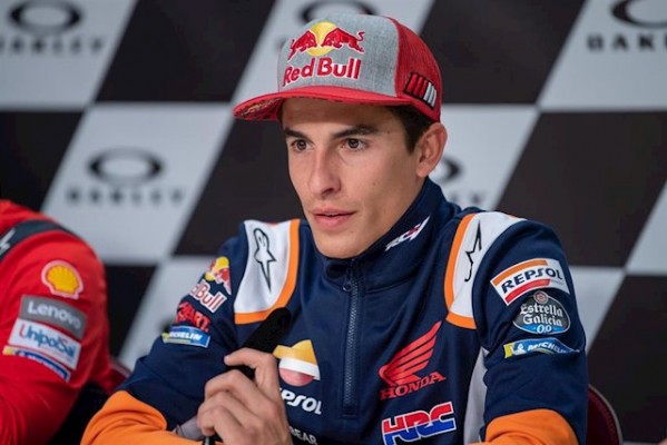 Motegi cita a un Márquez relajado y a otro tensionado