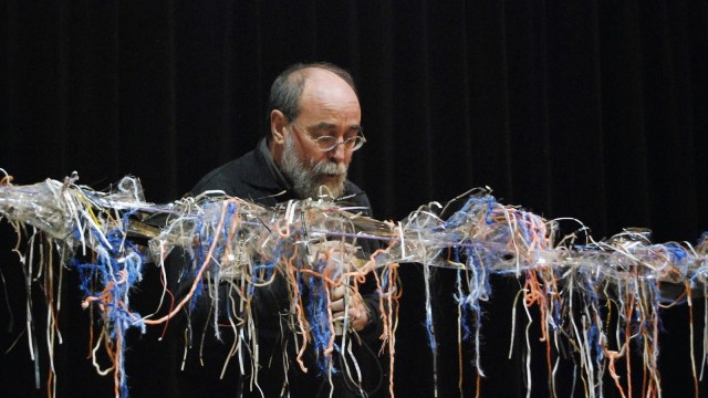 Crear arte solo con el cuerpo o unas cerillas: Castelló acoge unas jornadas sobre performance