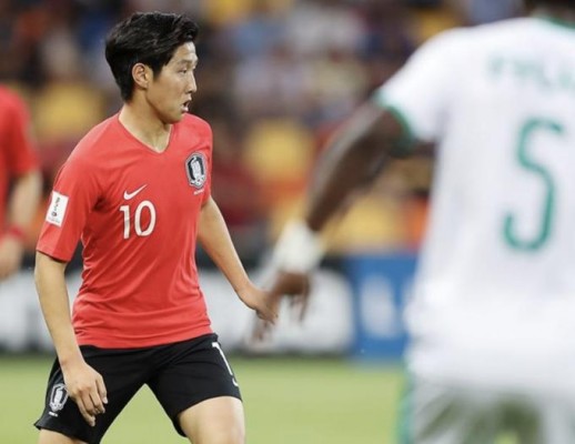 Kang In ve desde el banquillo lo que nadie ha podido ver