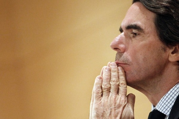Aznar pide un congreso abierto del PP delante de Rajoy