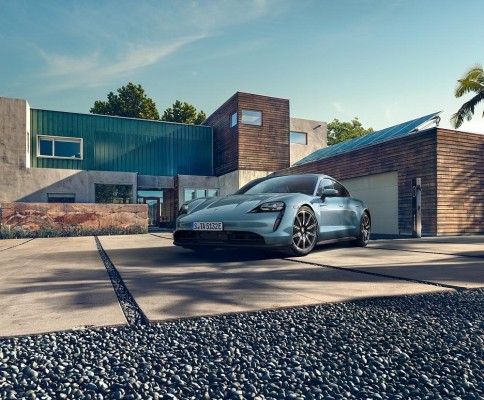 Porsche pone a la venta en España el Taycan 4S