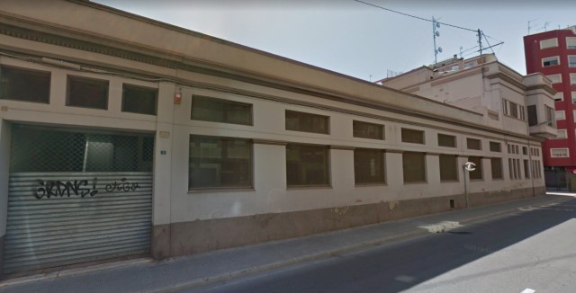 Justicia subasta la antigua cochera de Audi Marzà en la Ronda Mijares por 1 millón de euros