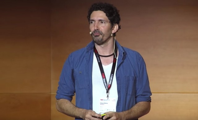 César Bona donarà el tret d’eixida a les Jornades Culturals dels Premis Literaris Ciutat d’Alzira

 