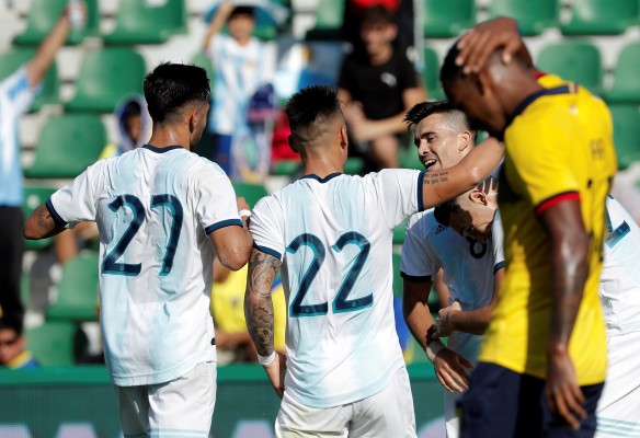 Argentina se carga de moral en el Martínez Valero de Elche ante una frágil selección ecuatoriana